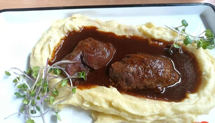 Restaurace Letna Bangers And Mash - Erbenova 2006