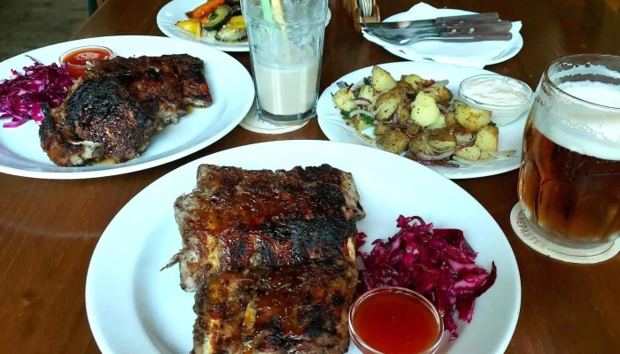 Restaurace Lucern Na Schudkach Oteviraci Doba - Tyršova 84