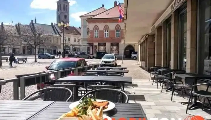 Restaurace M -  Vzhled A Atmosfera - Palackého Nám. 316