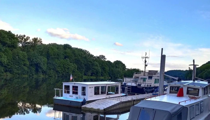 Restaurace Marina Vltava -  Fotky - Dvořákova Stezka 27