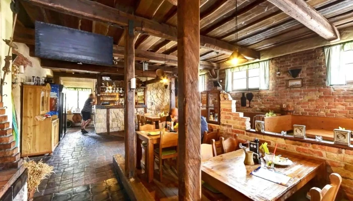 Restaurace Melicharka -  Vzhled A Atmosfera - Františka Melichara 1975