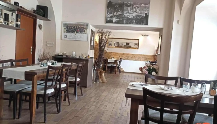 Restaurace Mona Liza Vse - Kolín Iii