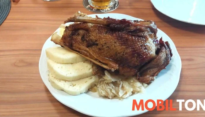 Restaurace Mrac Jidlo A Piti - Mrač