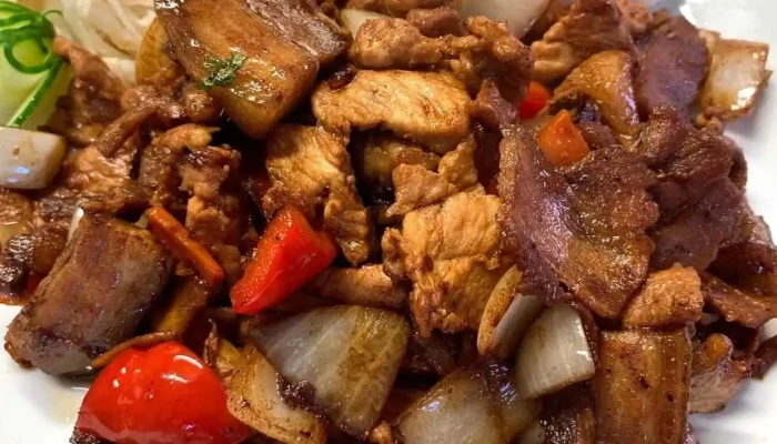 Restaurace Muma -  Jidlo A Piti - Pražská 454