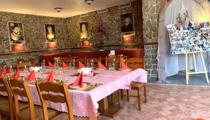 Restaurace Muma -  Vzhled A Atmosfera - Pražská 454