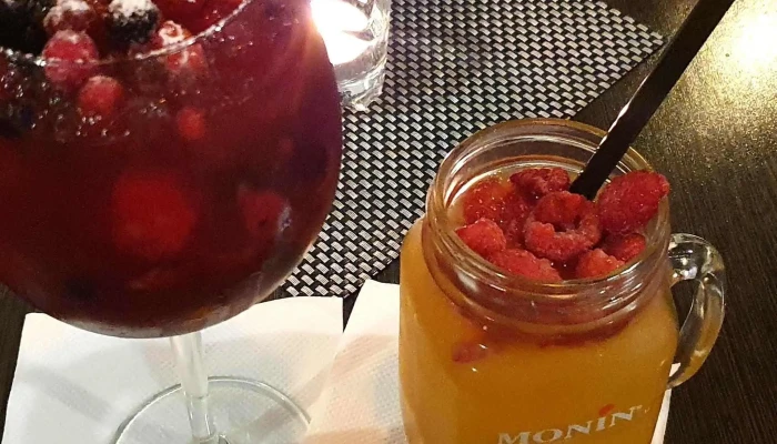 Restaurace Mustang Bar -  Hodnoceni - Vodárenská 2375