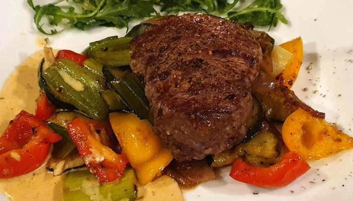 Restaurace Mustang Bar -  Instagram - Vodárenská 2375
