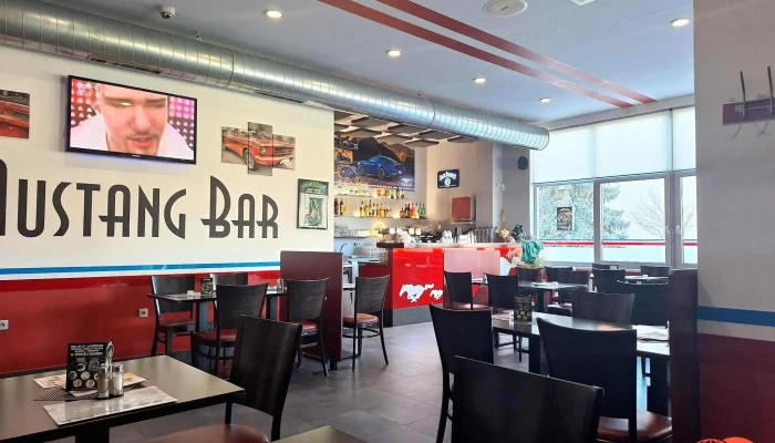 Restaurace Mustang Bar -  Vse - Vodárenská 2375