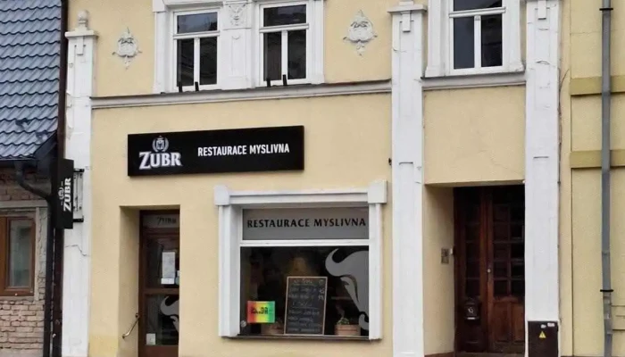 Restaurace Myslivna -  Nejnovejsi - Velehradská 507/41