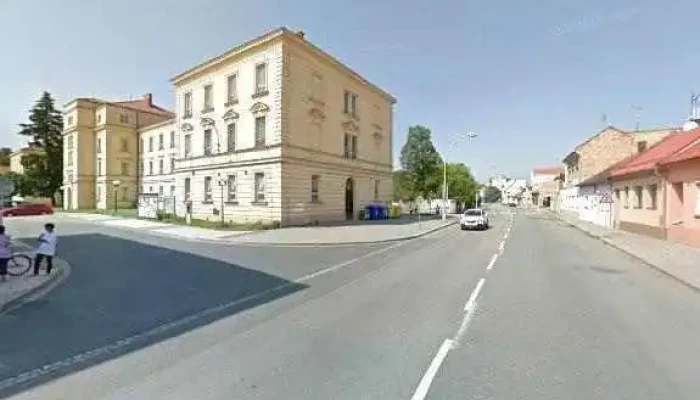 Restaurace Myslivna -  Street View A 360deg - Velehradská 507/41