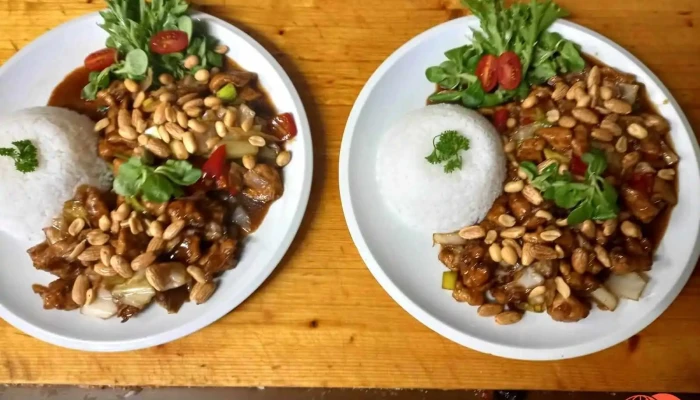 Restaurace Na Baste Kureci Kung Pao - Centrum