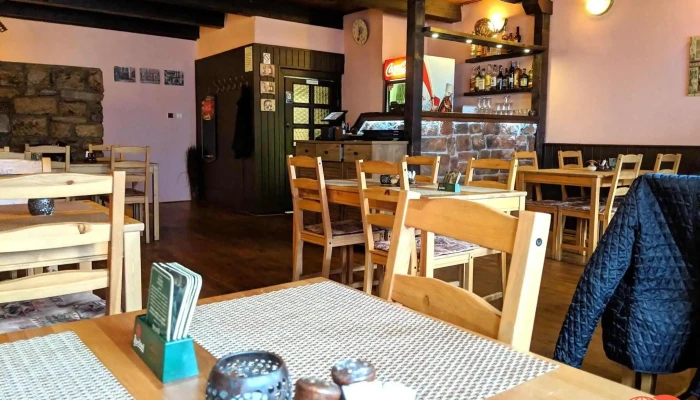 Restaurace Na Baste Vzhled A Atmosfera - Centrum