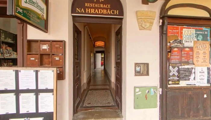 Restaurace Na Hradbach Street View A 360deg - 9, Nám. Míru 10
