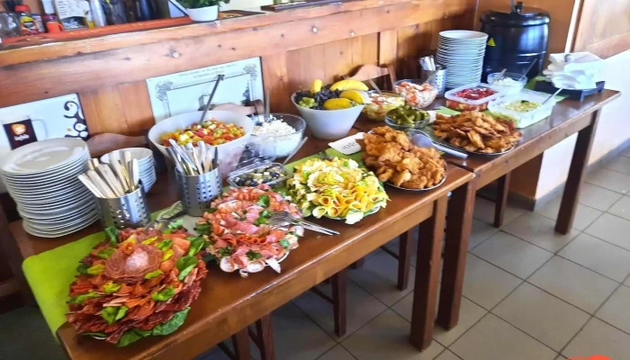 Restaurace Na Hristi Fk Caslav Vzhled A Atmosfera - Na Bělišti 1664
