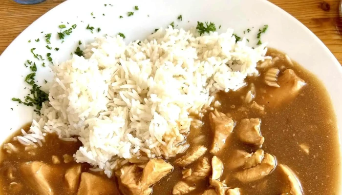 Restaurace Na Jizdarne Hledam - Polabec