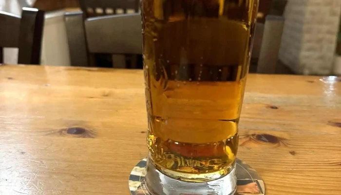 Restaurace Na Jizdarne Pivo - Polabec