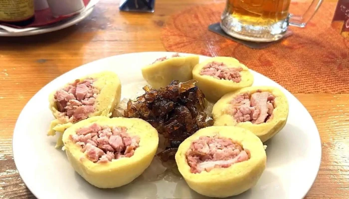 Restaurace Na Krizovatce Polenta - Nové Město