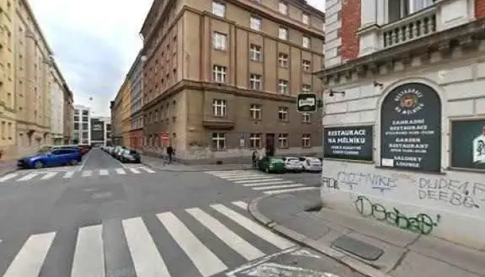 Restaurace Na Melniku Street View A 360deg - Praha 7-holešovice