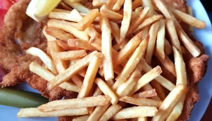 Restaurace Na Merende Hranolky - Na Merendě 247