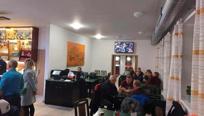 Restaurace Na Palubě - 196 00 Praha-Čakovice
