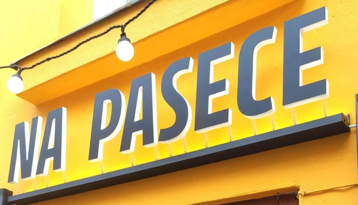 Restaurace Na Pasece -  Videa - Praha 2-vinohrady