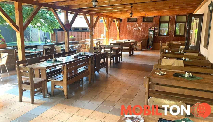 Restaurace Na Prachande Vzhled A Atmosfera - Pražská 469