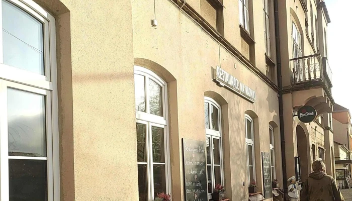 Restaurace Na Radnici -  Recenze - Nám. Hilmarovo 16