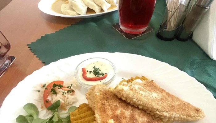 Restaurace Na Radnici -  Restaurace - Nám. Hilmarovo 16