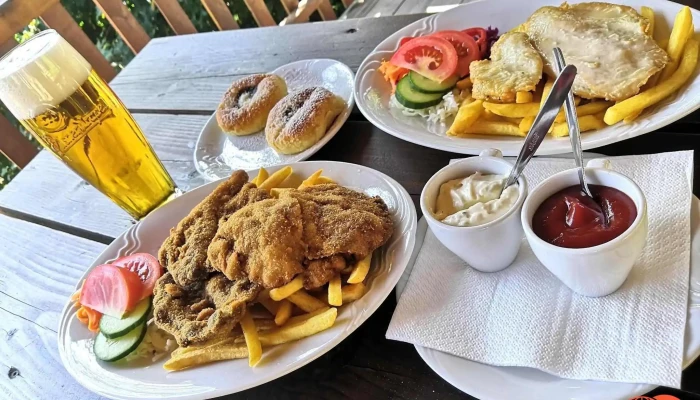 Restaurace Na Spici Jidlo A Piti - Nádražní 805