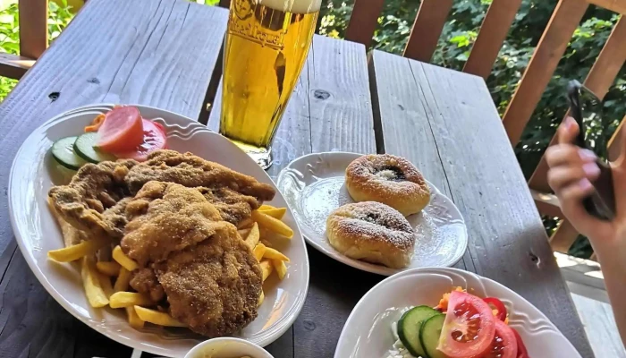 Restaurace Na Spici Oteviraci Doba - Nádražní 805