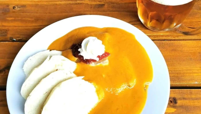 Restaurace Na Vyhlidce Jidlo A Piti - Křečovice-neveklov