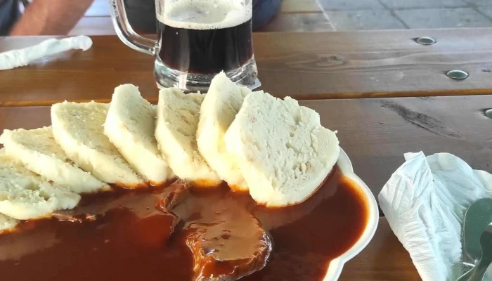 Restaurace Na Zastavce Instagram - Boleslavská 226
