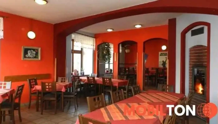 Restaurace Nad Hradbami - 52 Žlutice