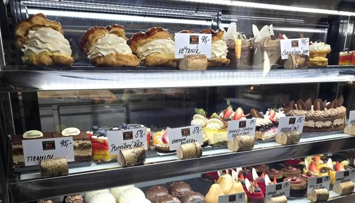 Restaurace Narpa -  Videa - Masarykovo Nám. 317