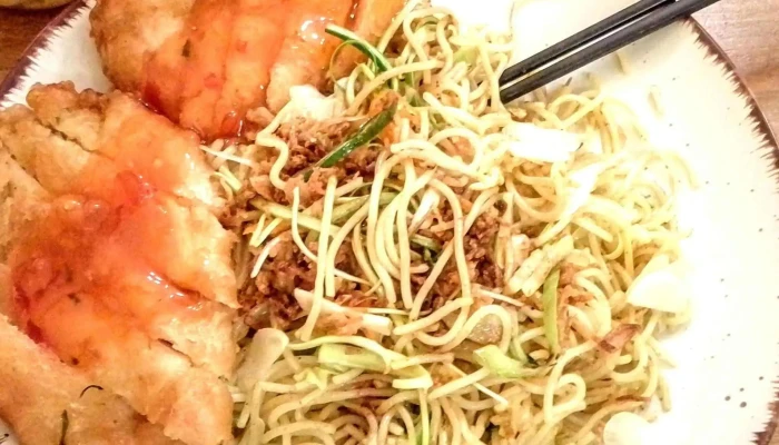 Restaurace Ngan Uan Asijska Restaurace - Náměstí 100