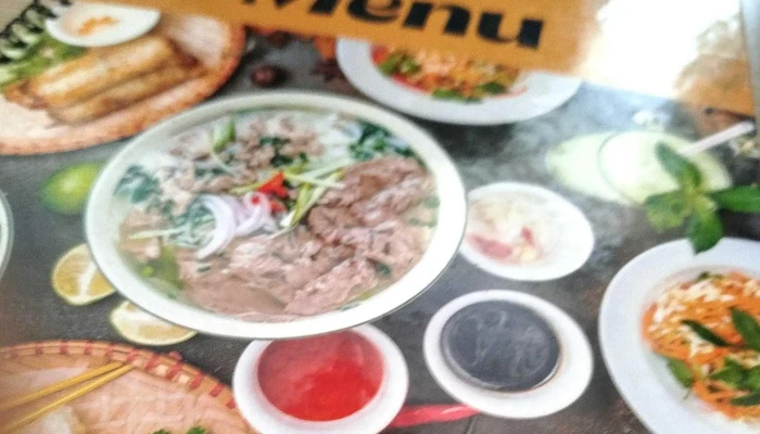 Restaurace Ngan Uan Blizko Mě - Náměstí 100