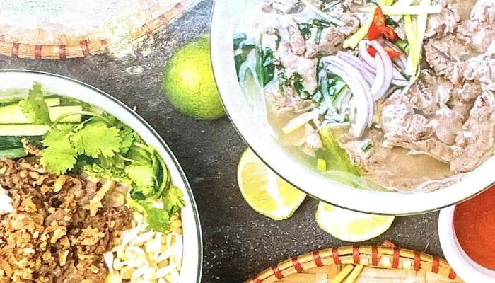 Restaurace Ngan Uan Jidlo A Piti - Náměstí 100