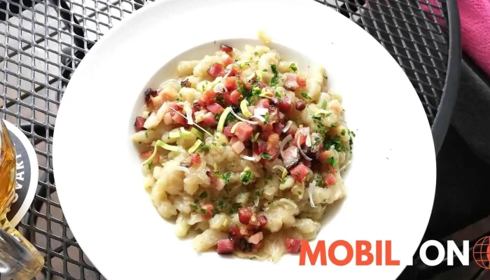 Restaurace Nova Bohemia Jidlo A Piti - 61, Velké Nám. 112
