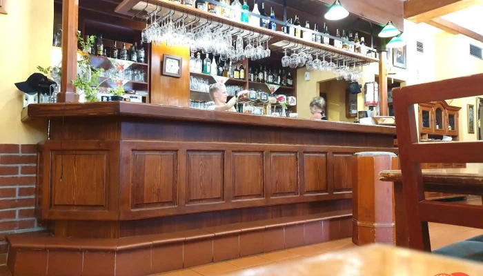 Restaurace Oaza Vzhled A Atmosfera - Československé Armády 146