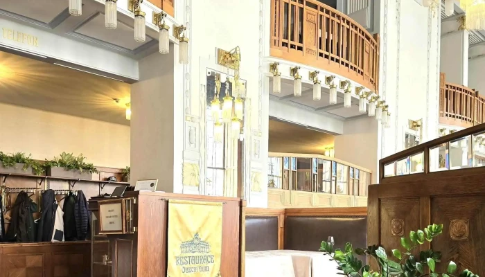 Restaurace Obecni Dum Slevy - Staré Město