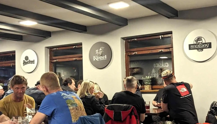 Restaurace Olympie Dolni Brezany Vzhled A Atmosfera - Ke Zvoli 311