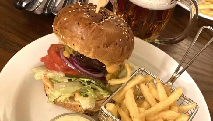 Restaurace Pansky Dum Chotebor Hledam - Nám. T. G. Masaryka 320