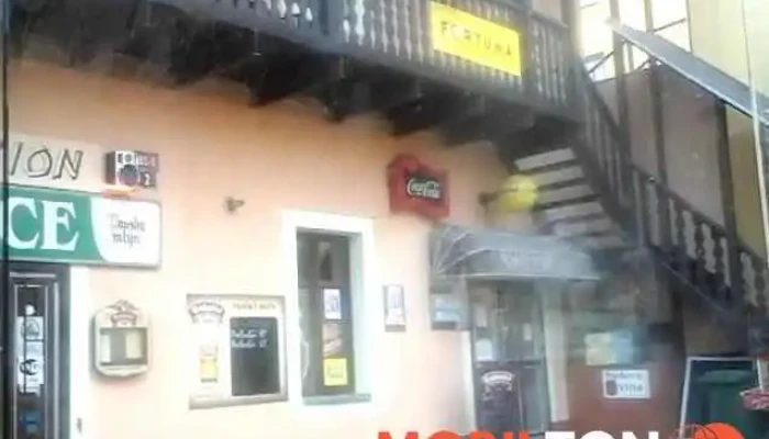 Restaurace Pansky Mlyn Videa - Dukel. Hrdinů 65