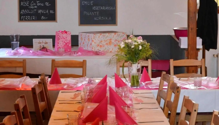 Restaurace Penzion Chlumec -  Fotky - Ústecká 55