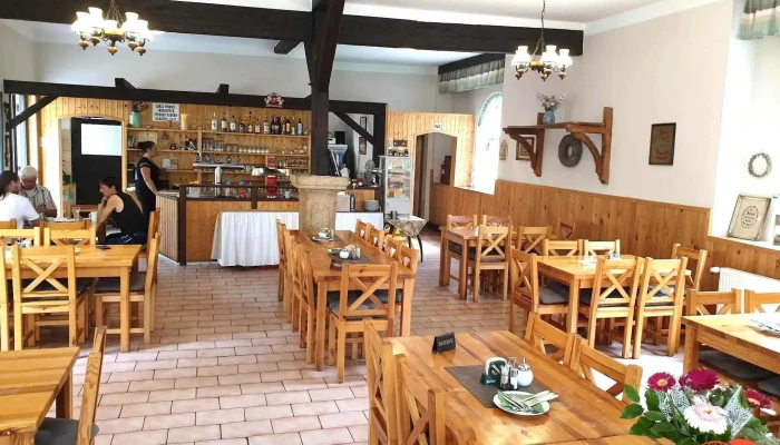 Restaurace / Penzion - Selský dvůr - 34 Třebeň-Skalná