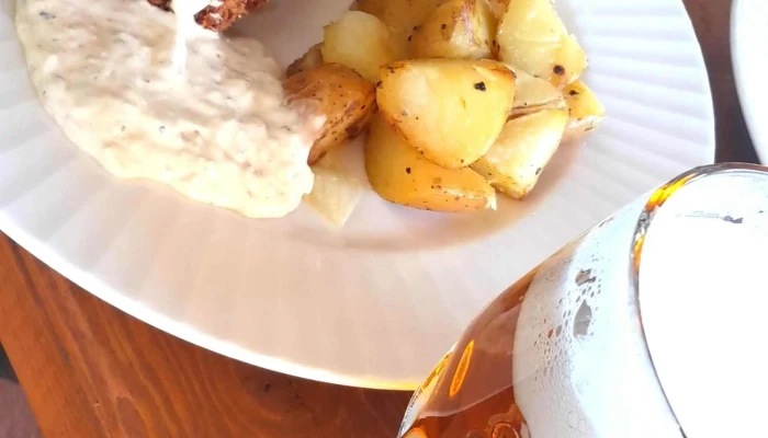 Restaurace Pod Hrady Olsina Hodnoceni - Mnichovo Hradiště-loukov U Mnichova Hradiště