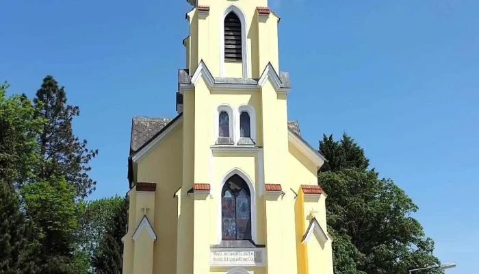 Restaurace Pod Hrady Olsina Kostel Sv Filipa A Jakuba - Mnichovo Hradiště-loukov U Mnichova Hradiště