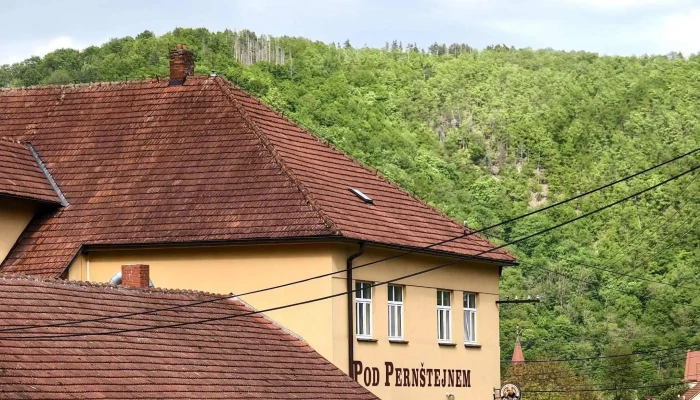Restaurace Pod Pernstejnem Nedvědice - Nedvědice