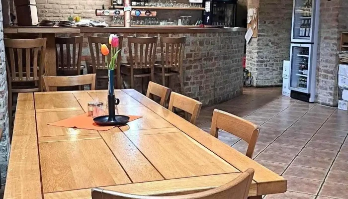 Restaurace Pod Starou Knihovnou -  Vzhled A Atmosfera - Kollárova 528/1