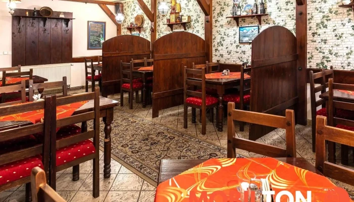 Restaurace Podkova - 530 02 Pardubice I